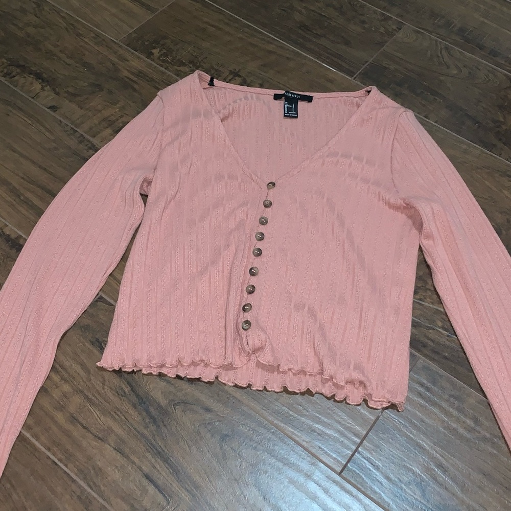 Forever 21 pink long sleeve button front crop top
